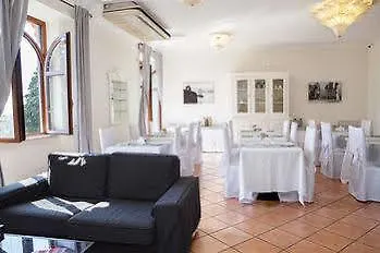 호텔 Hotel Ercolano 3*